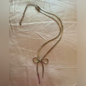 Vintage Sterling Silver Herringbone Bow Necklace